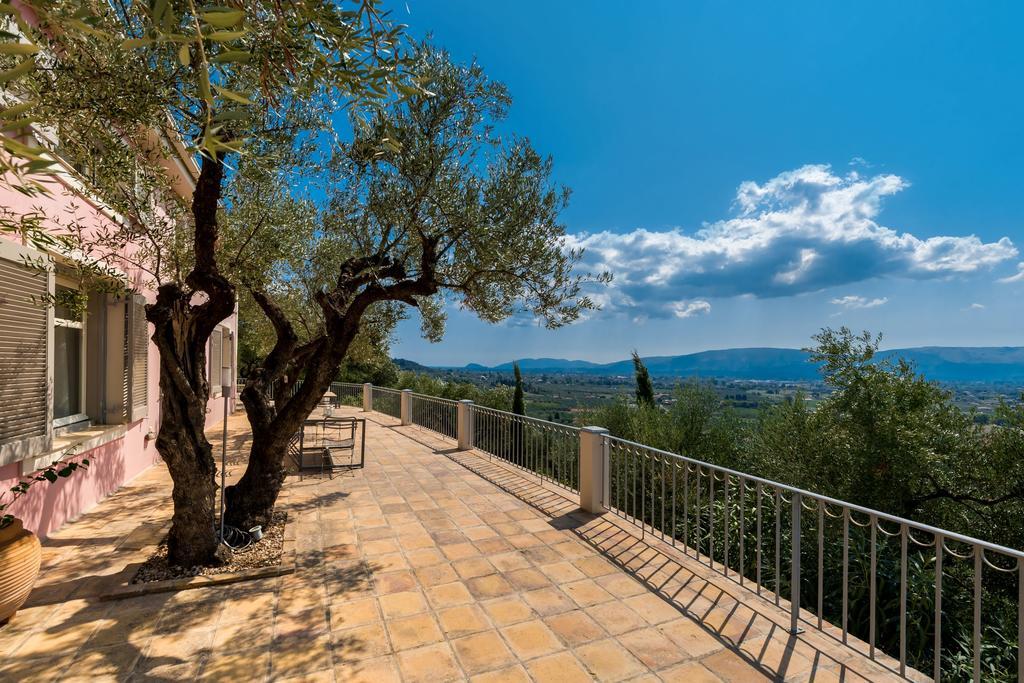 Villa Oliva, In A Serene Location & Private Pool, By Zantewize Akrotiri (Zakynthos) Exterior foto